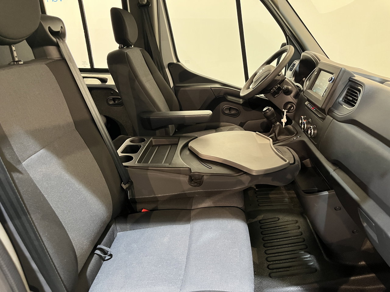 Nissan Interstar