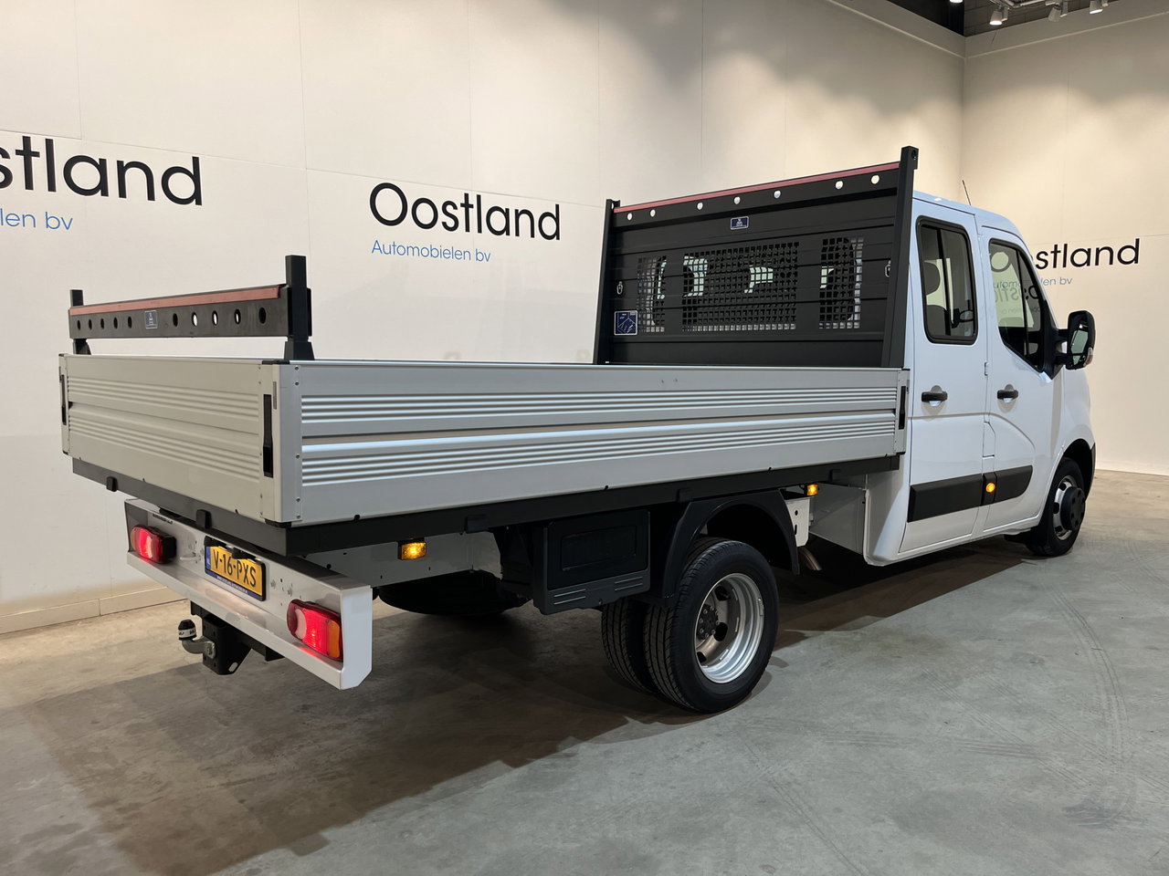 Nissan Interstar