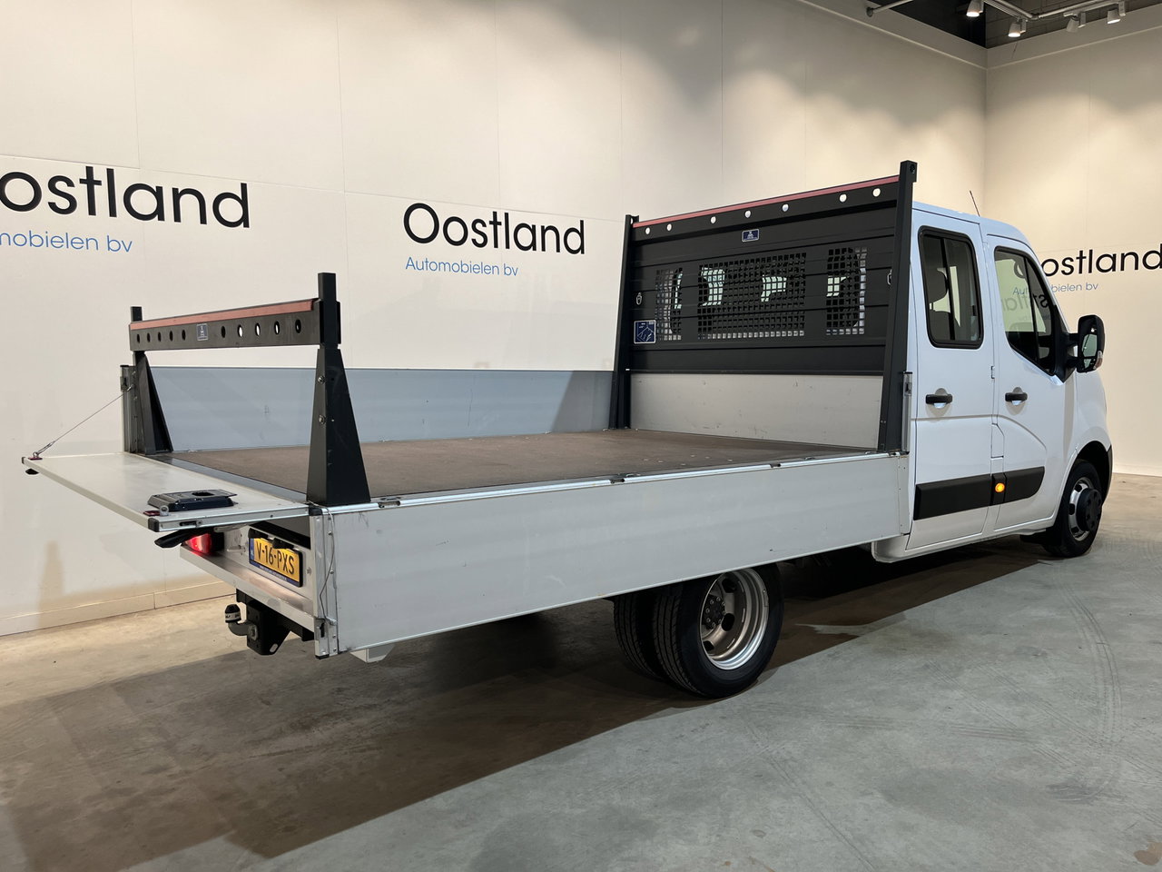 Nissan Interstar