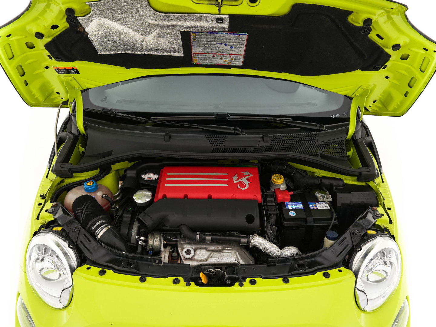 Abarth 695 1.4 T-Jet Competizione 70th Anniversary (INCL.BTW) Aut. *AKRAPOVIC | RECARO-SPORTSEATS | XENON | CARBON | SHIFTPADDLES | DIGI-COCKPIT | DAB+ | ECC | PDC | CRUISE | 17''ALU*
