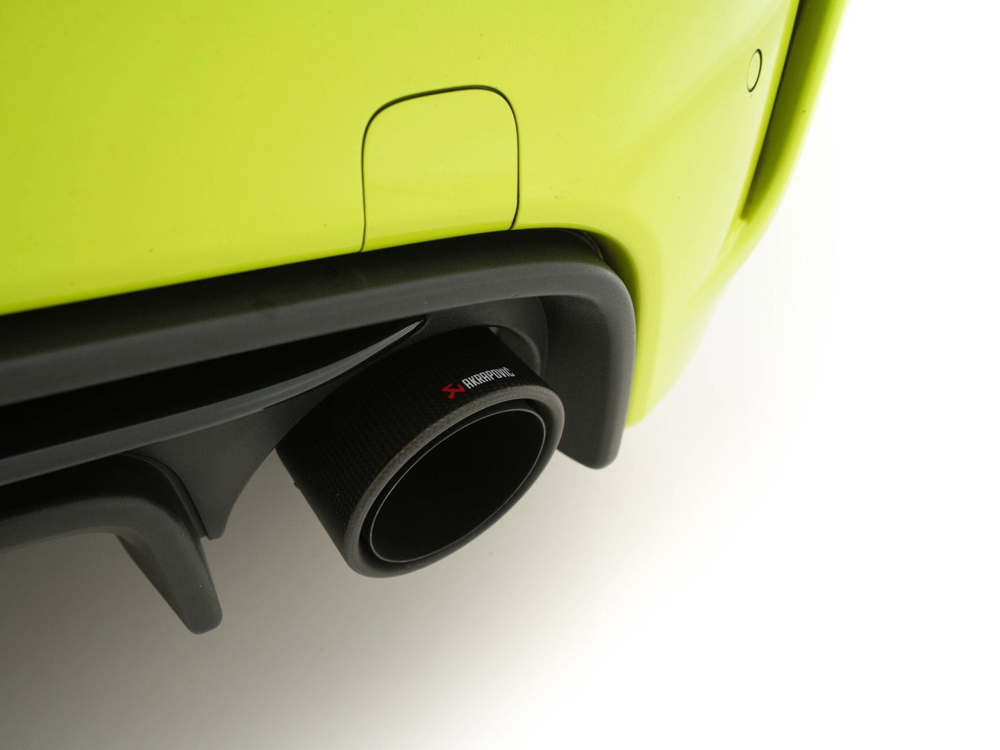 Abarth 695 1.4 T-Jet Competizione 70th Anniversary (INCL.BTW) Aut. *AKRAPOVIC | RECARO-SPORTSEATS | XENON | CARBON | SHIFTPADDLES | DIGI-COCKPIT | DAB+ | ECC | PDC | CRUISE | 17''ALU*
