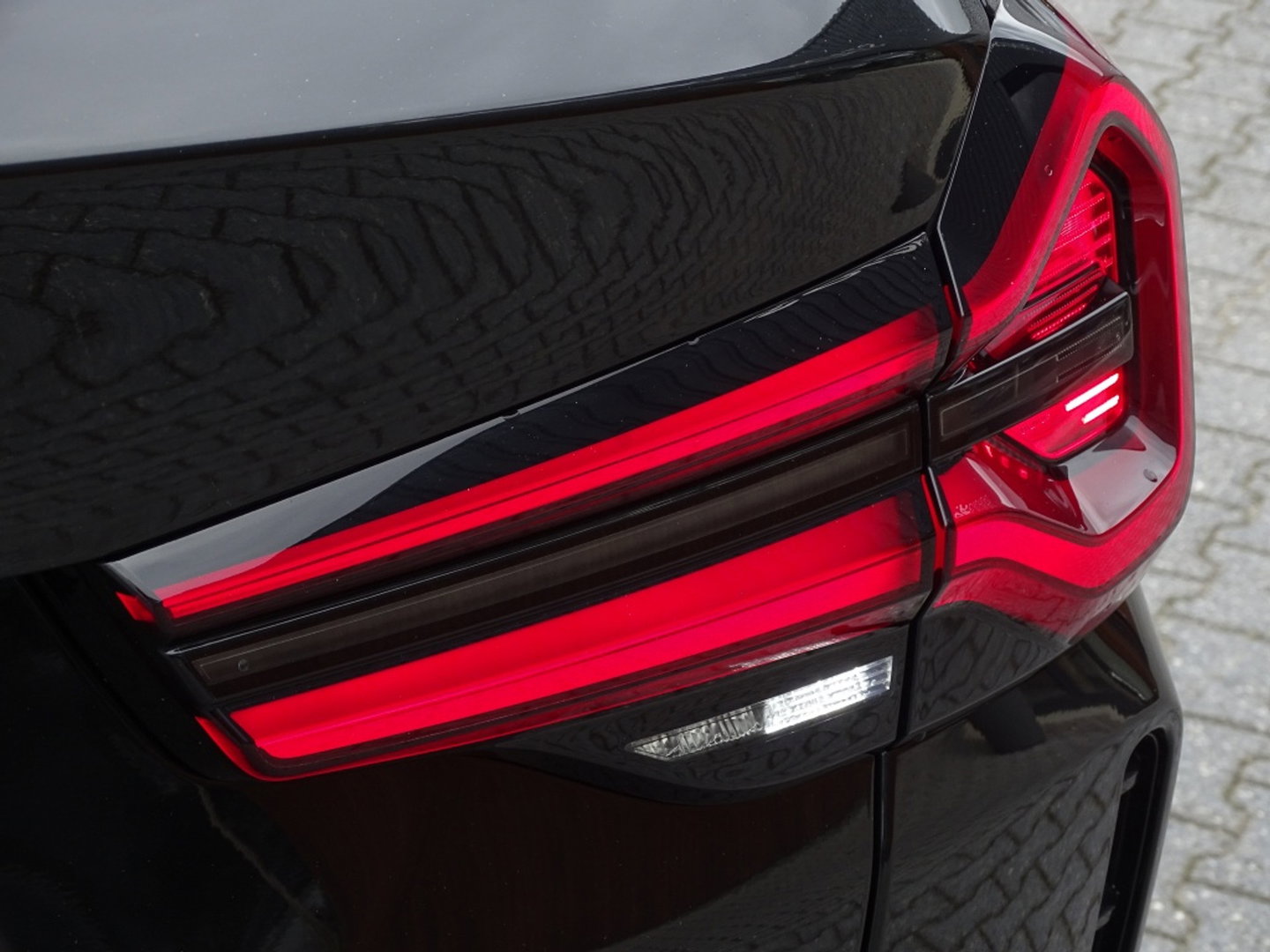 BMW X3 30e 292PK X-Drive M-Sport / Head-up / LED