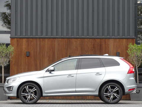 Volvo XC60 2.0 T5 FWD Polar+ 245PK / R-Design / LED
