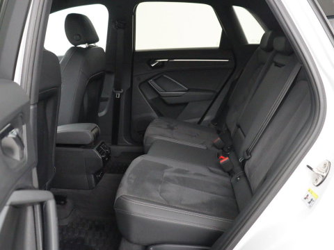 Audi Q3 45 TFSI e edition