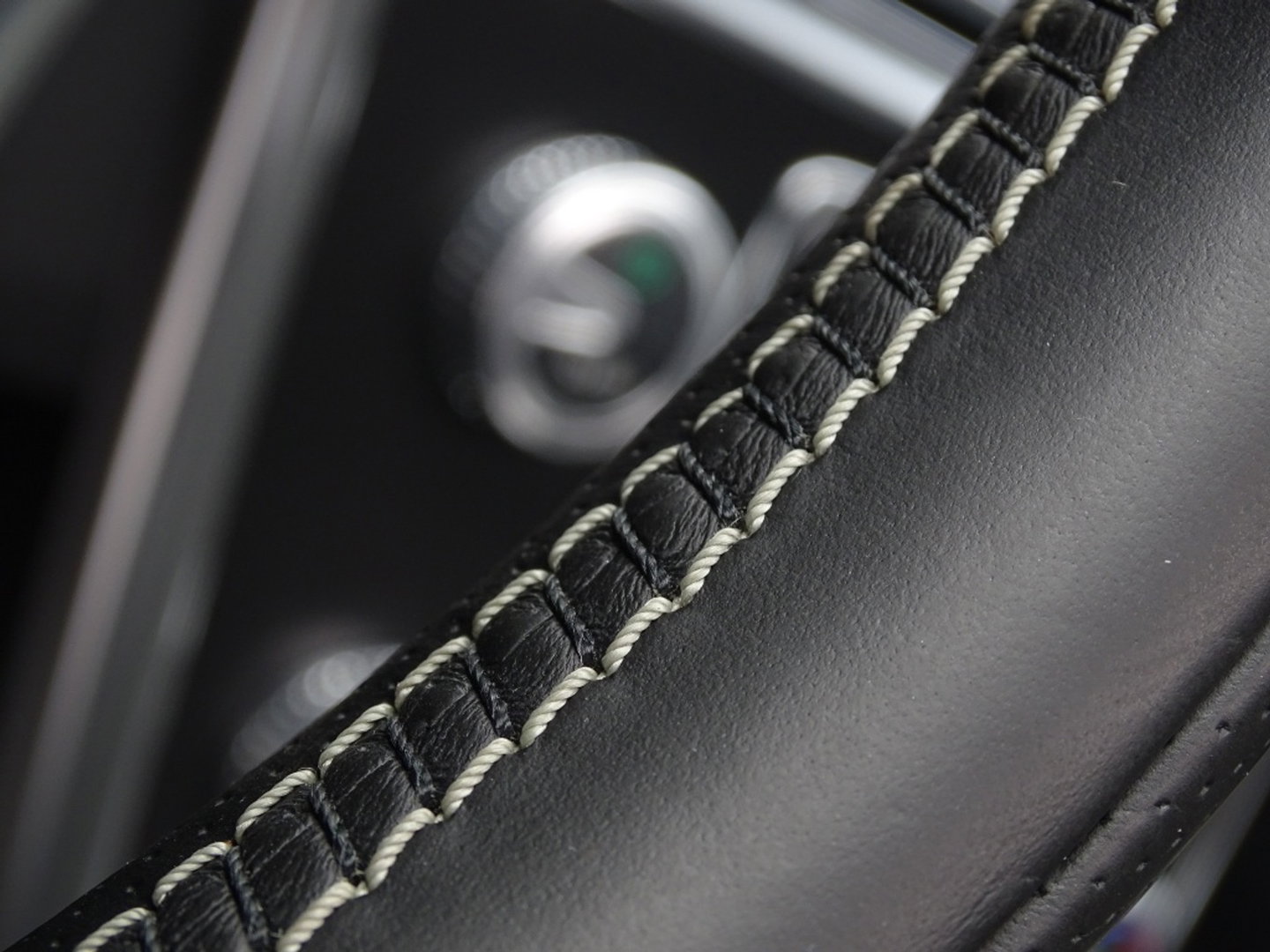 Volvo XC60 2.0 T5 FWD Polar+ 245PK / R-Design / LED