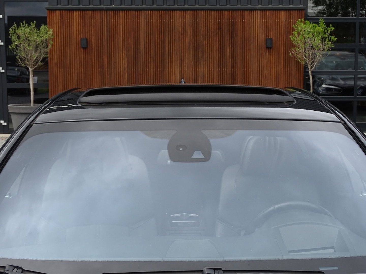 BMW 7 Serie 740i 326PK / High ex. / Individual VIP / softclose / LED