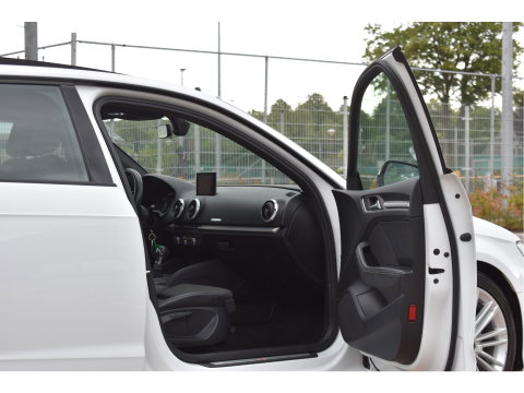 Audi A3 Sportback 1.5 TFSI CoD Sport S Line Edition 150 pk | NL-Auto | Open dak | Carplay | Adapt.Cruise Control | Navi | Full LED | Onderh.historie