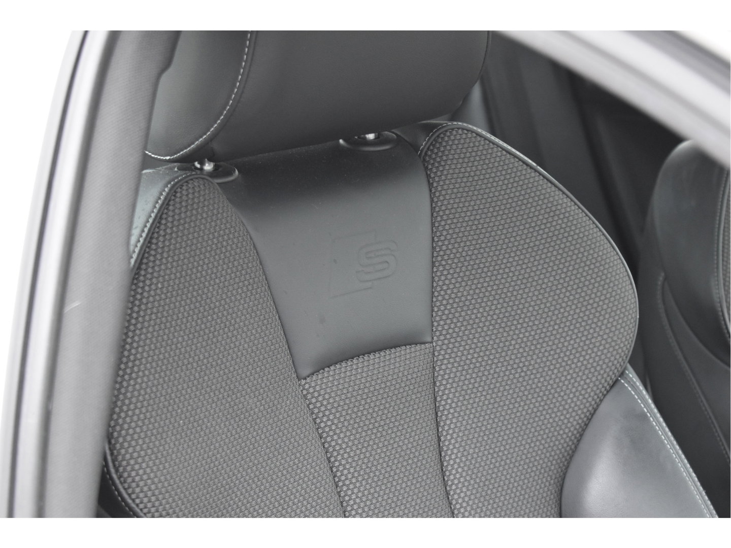 Audi A3 Sportback 1.5 TFSI CoD Sport S Line Edition 150 pk | NL-Auto | Open dak | Carplay | Adapt.Cruise Control | Navi | Full LED | Onderh.historie