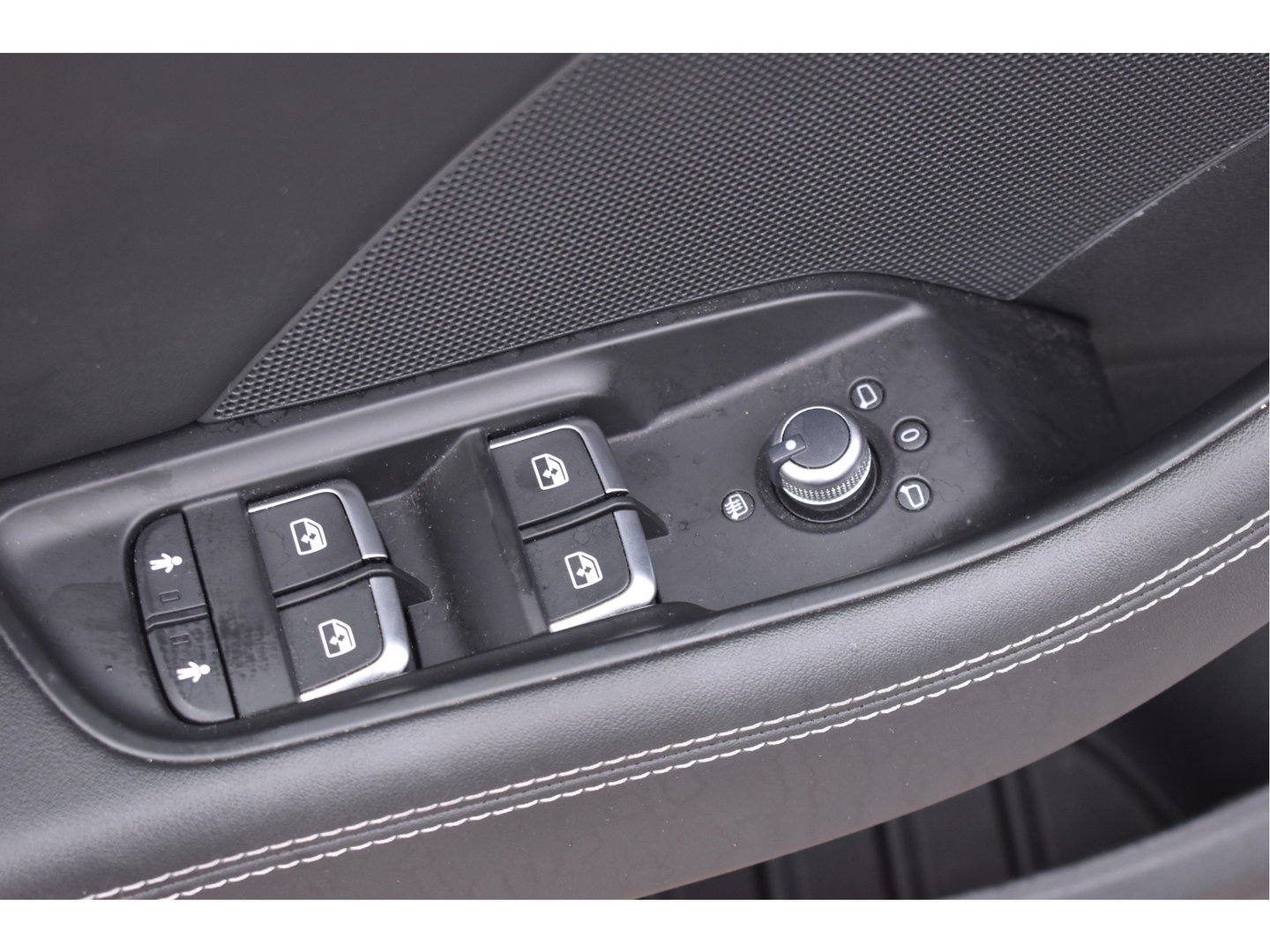Audi A3 Sportback 1.5 TFSI CoD Sport S Line Edition 150 pk | NL-Auto | Open dak | Carplay | Adapt.Cruise Control | Navi | Full LED | Onderh.historie