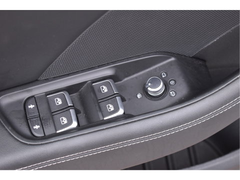 Audi A3 Sportback 1.5 TFSI CoD Sport S Line Edition 150 pk | NL-Auto | Open dak | Carplay | Adapt.Cruise Control | Navi | Full LED | Onderh.historie