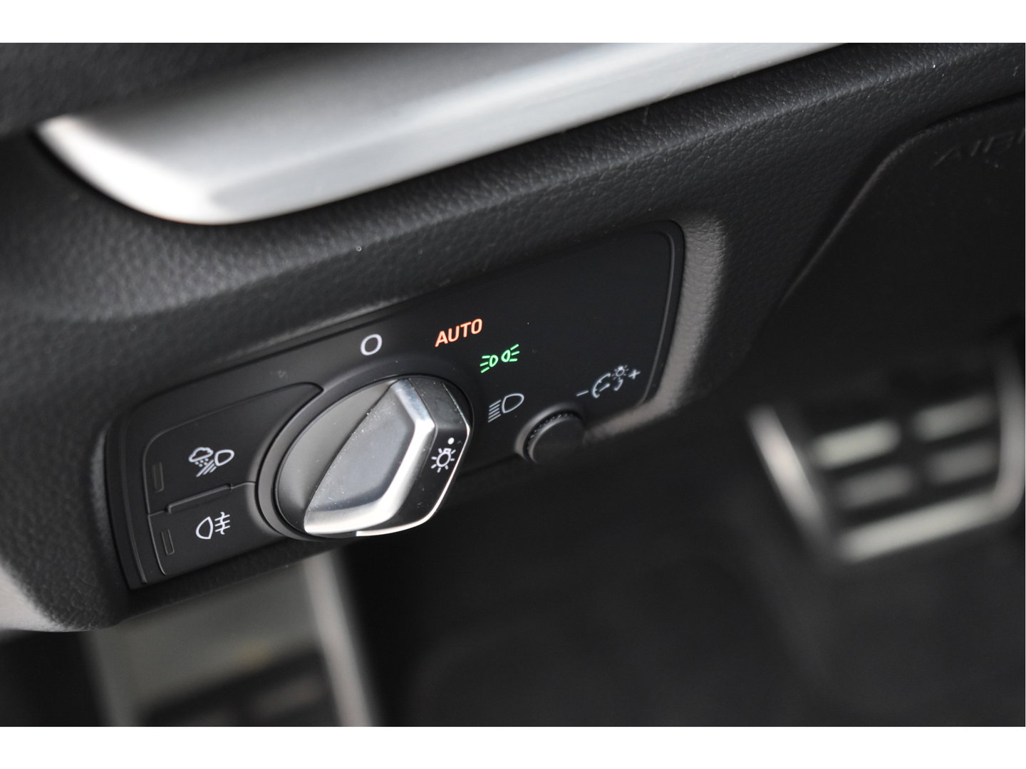 Audi A3 Sportback 1.5 TFSI CoD Sport S Line Edition 150 pk | NL-Auto | Open dak | Carplay | Adapt.Cruise Control | Navi | Full LED | Onderh.historie