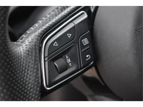 Audi A3 Sportback 1.5 TFSI CoD Sport S Line Edition 150 pk | NL-Auto | Open dak | Carplay | Adapt.Cruise Control | Navi | Full LED | Onderh.historie