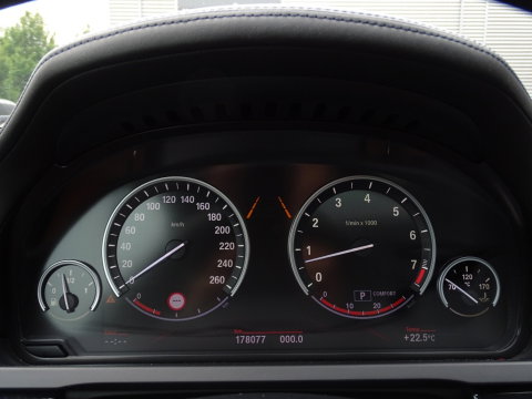 BMW 7 Serie 740i 326PK / High ex. / Individual VIP / softclose / LED