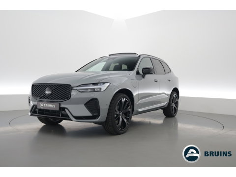 Volvo XC60 2.0 T8 Plug-in hybrid AWD Ultra Black Edition | Facelift 2026 | Pano-dak | H&K Audio | Head up | Gelaagd Glas | Blis | ACC | 360 camera |