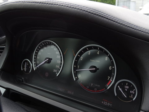 BMW 7 Serie 740i 326PK / High ex. / Individual VIP / softclose / LED