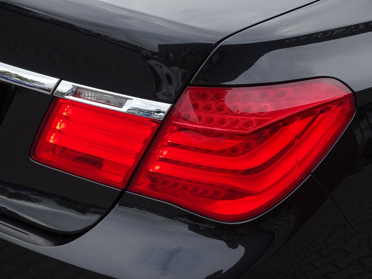 BMW 7 Serie 740i 326PK / High ex. / Individual VIP / softclose / LED