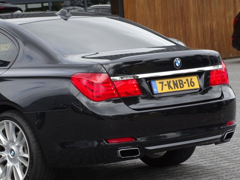 BMW 7 Serie 740i 326PK / High ex. / Individual VIP / softclose / LED
