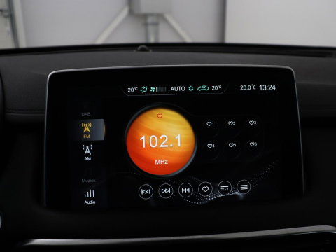 MG EHS 1.5 TGDI Luxury