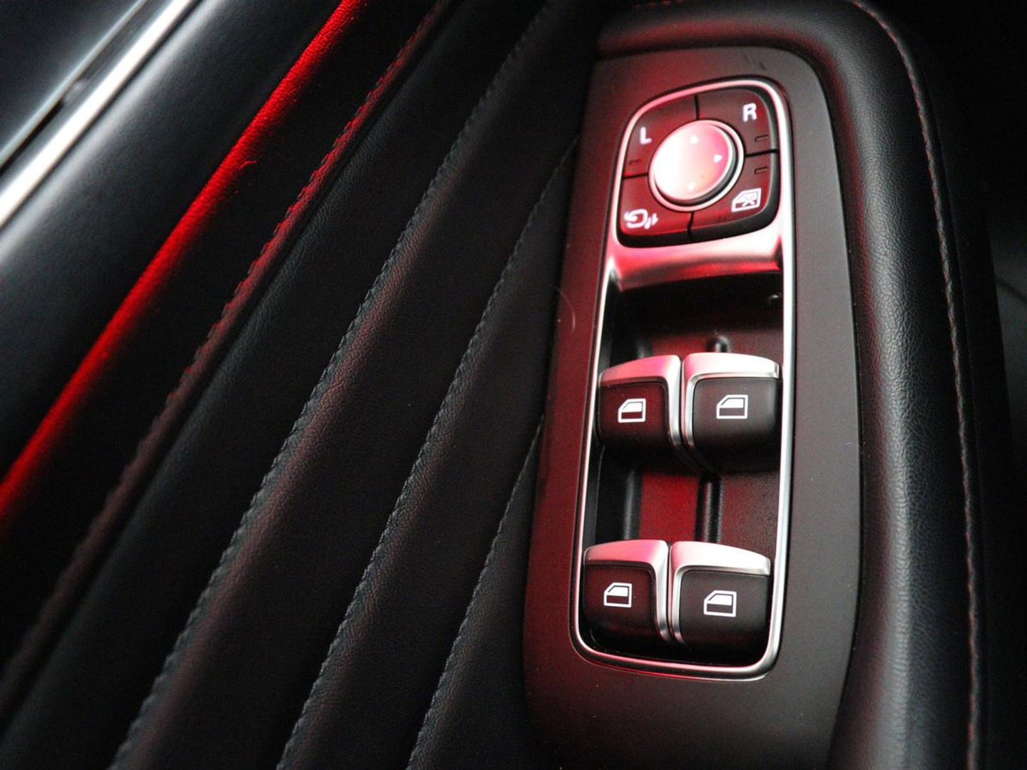 MG EHS 1.5 TGDI Luxury