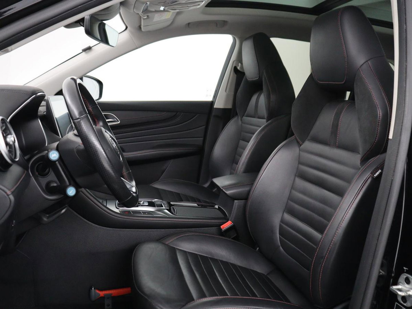 MG EHS 1.5 TGDI Luxury