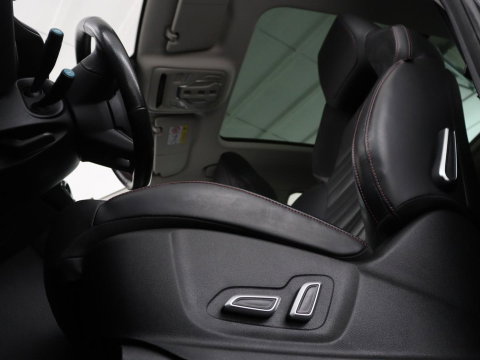 MG EHS 1.5 TGDI Luxury