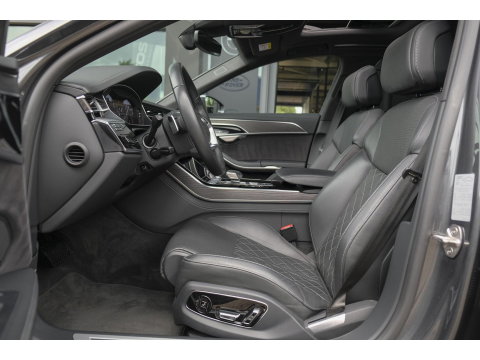 Audi A8 60 TFSIe 462pk S-Line Quattro Panoramdak *BTW* B&O 3d 4-Wielsturing RS stoelen Luchtvering Massage Stoelkoeling