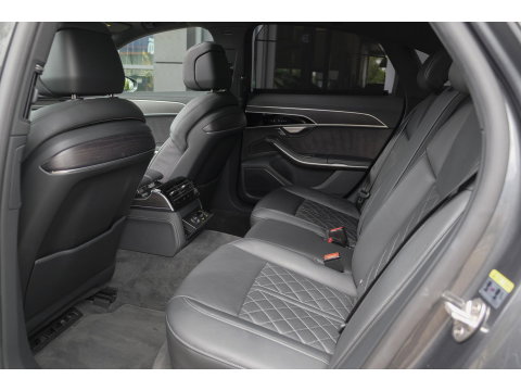 Audi A8 60 TFSIe 462pk S-Line Quattro Panoramdak *BTW* B&O 3d 4-Wielsturing RS stoelen Luchtvering Massage Stoelkoeling