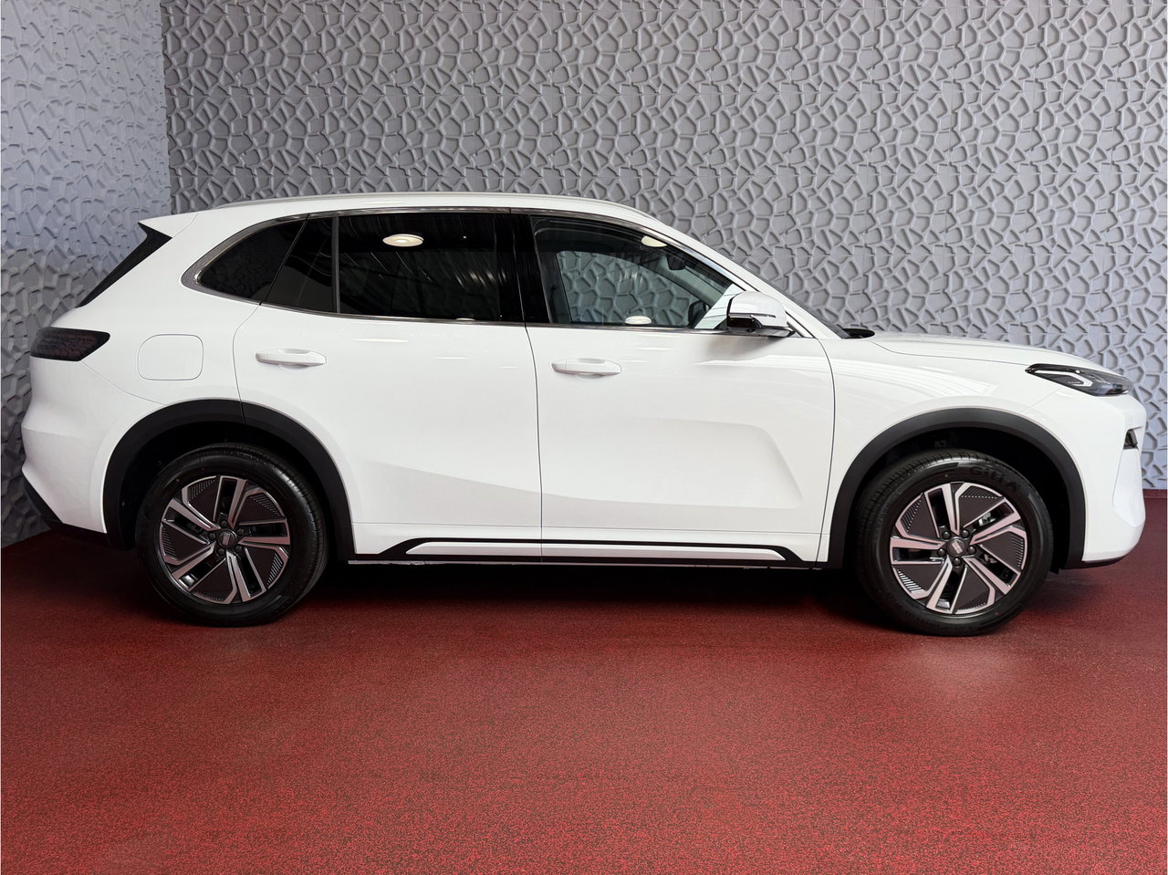 Geely Starray EM-i