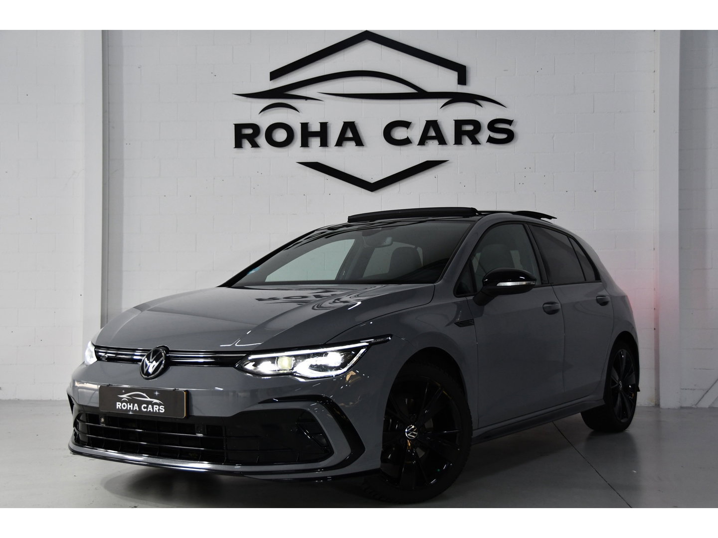 Volkswagen Golf 1.5 eTSI R-Line Pano, Sfeer, AppleCarplay