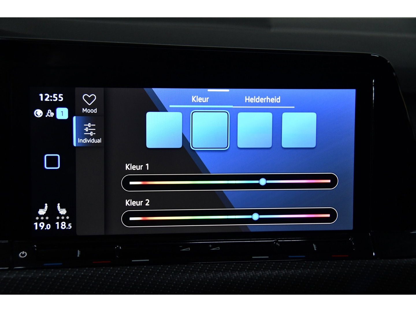 Volkswagen Golf 1.5 eTSI R-Line Pano, Sfeer, AppleCarplay