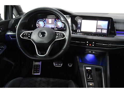 Volkswagen Golf 1.5 eTSI R-Line Pano, Sfeer, AppleCarplay