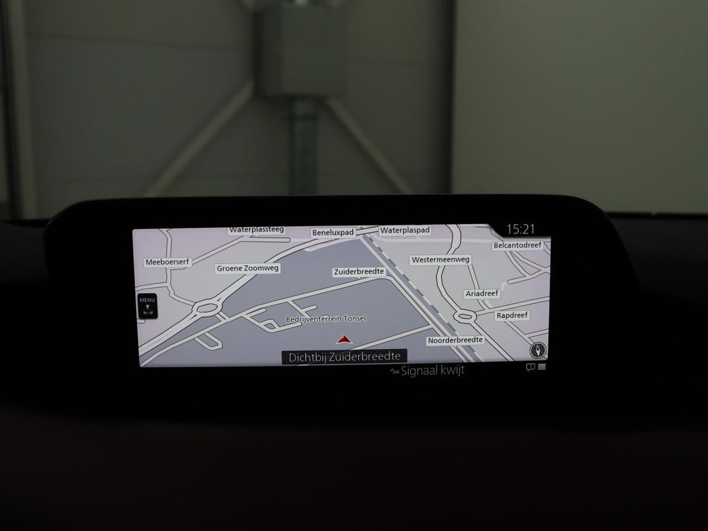 Mazda 3 2.0 e-SkyActiv-X M Hybrid 186 Luxury | Aeropakket | Trekhaak | Stuur/stoelverwarming | Adaptive cruise | Bose sound | Head-up | 360 camera | Carplay | Climate control |