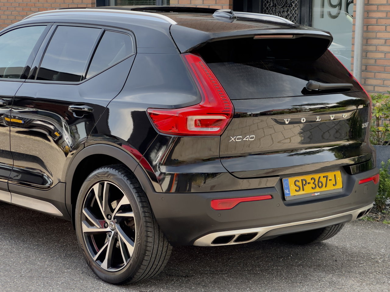 Volvo XC40