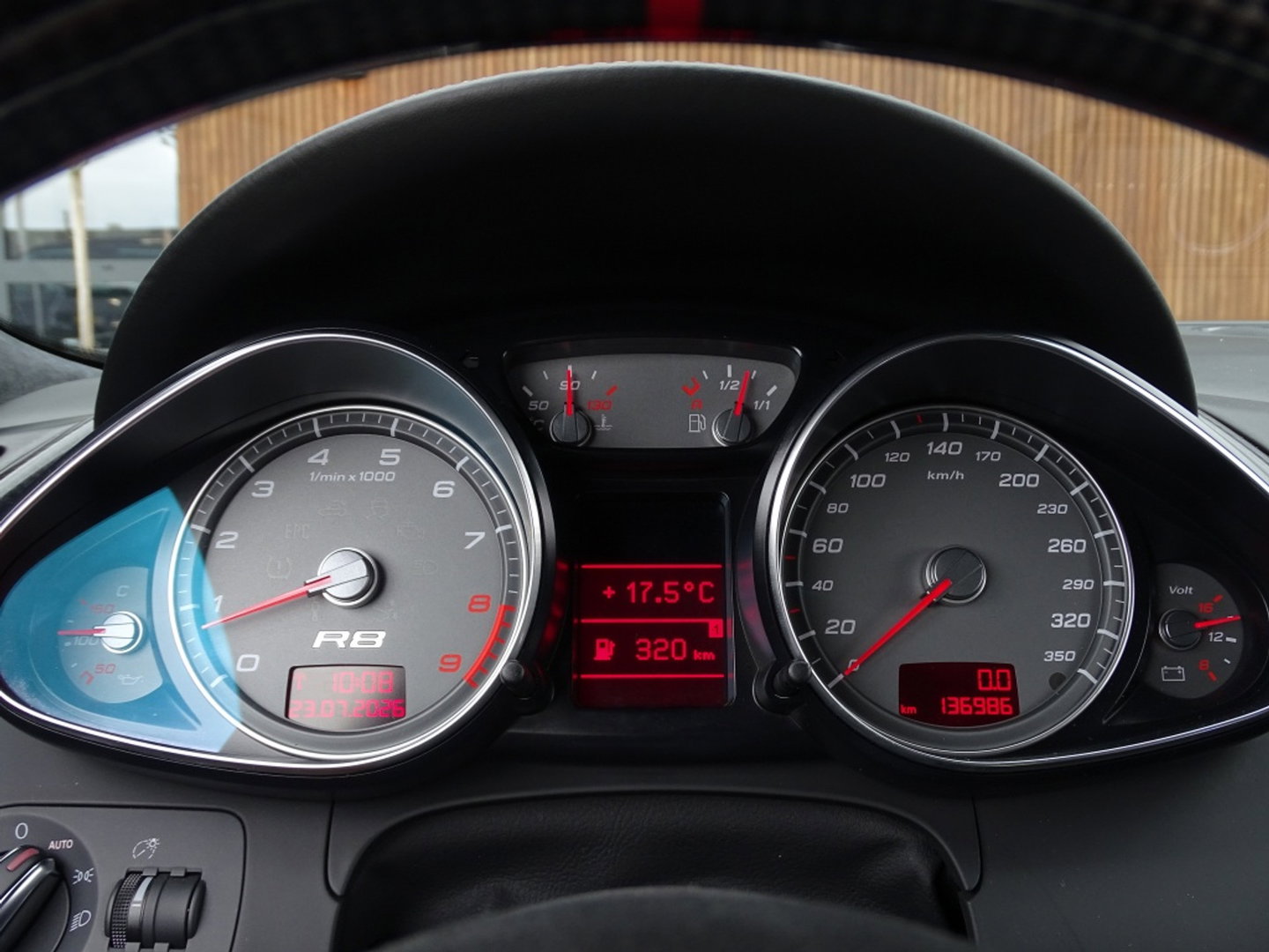 Audi R8 4.2 V8 FSI 421PK / Carbon / Liftsysteem / LED / B&O