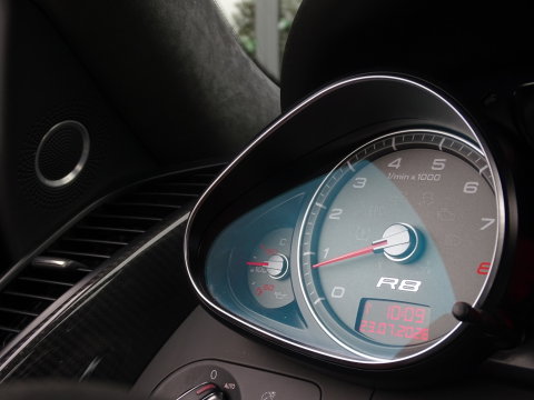 Audi R8 4.2 V8 FSI 421PK / Carbon / Liftsysteem / LED / B&O