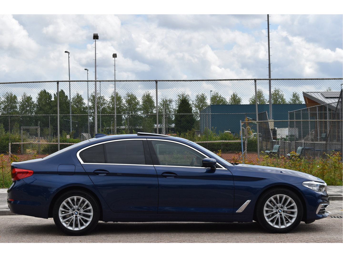 BMW 5 Serie 530i High Executive Edition Luxury 252 pk | NL-Auto | Open dak | Harman/Kardon | Stoelmassage & memory | 360 gr.camera | Carplay | Full LED | Historie