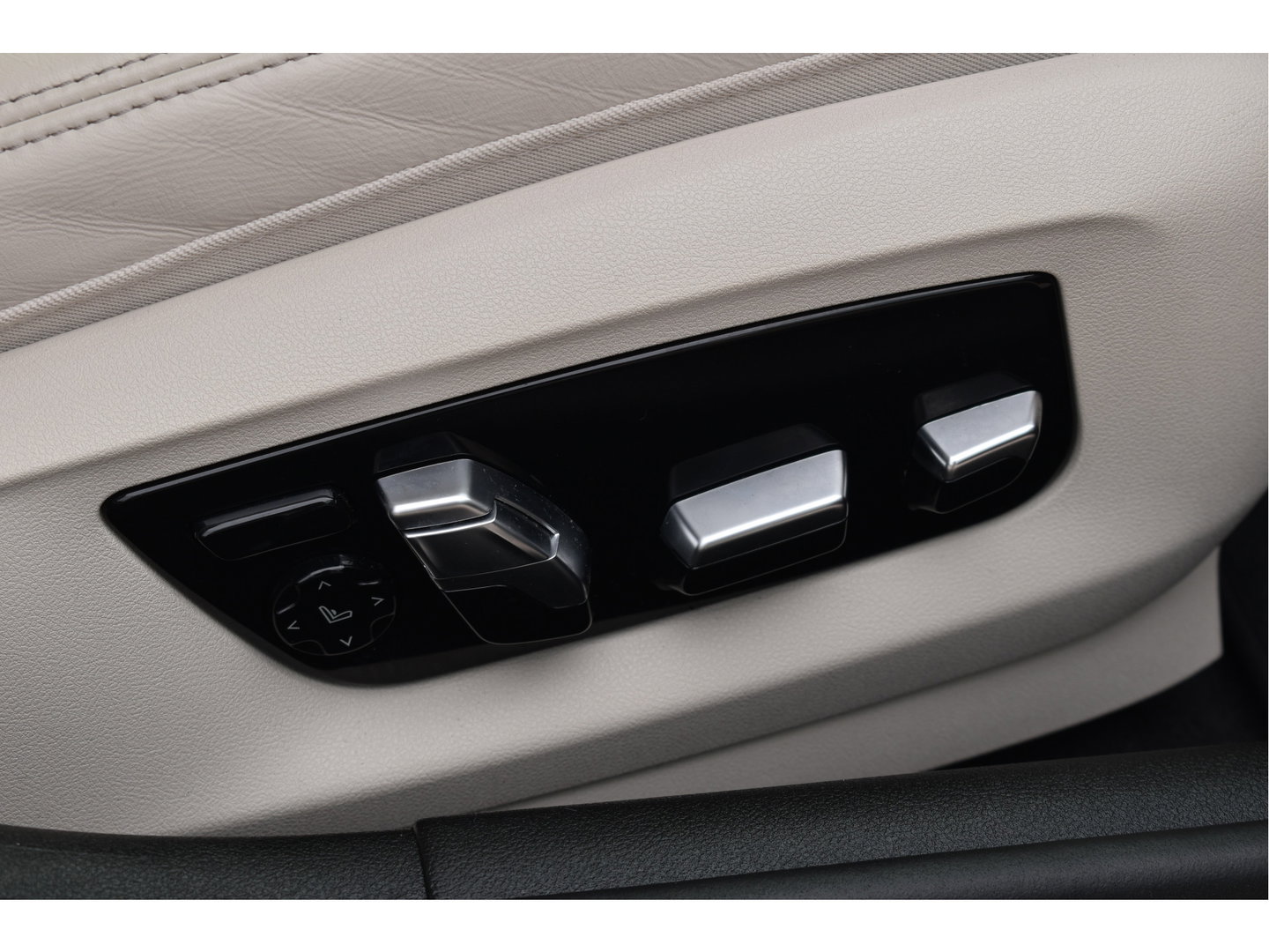 BMW 5 Serie 530i High Executive Edition Luxury 252 pk | NL-Auto | Open dak | Harman/Kardon | Stoelmassage & memory | 360 gr.camera | Carplay | Full LED | Historie