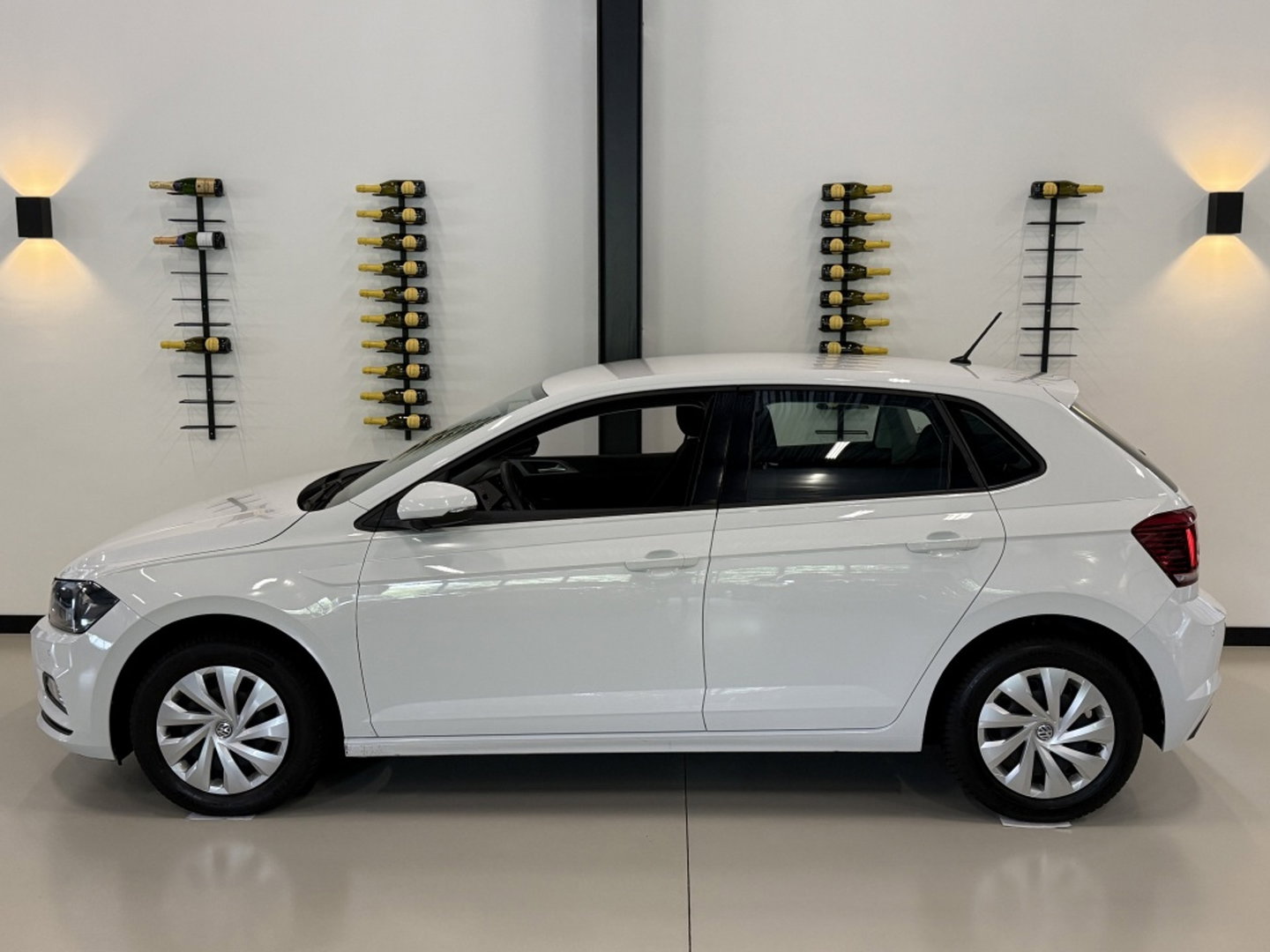 Volkswagen Polo 1.0 TSI 95PK Highline / LED / stoelverwarming / 2019 / LED