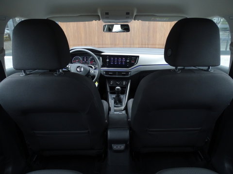 Volkswagen Polo 1.0 TSI 95PK Highline / LED / stoelverwarming / 2019 / LED
