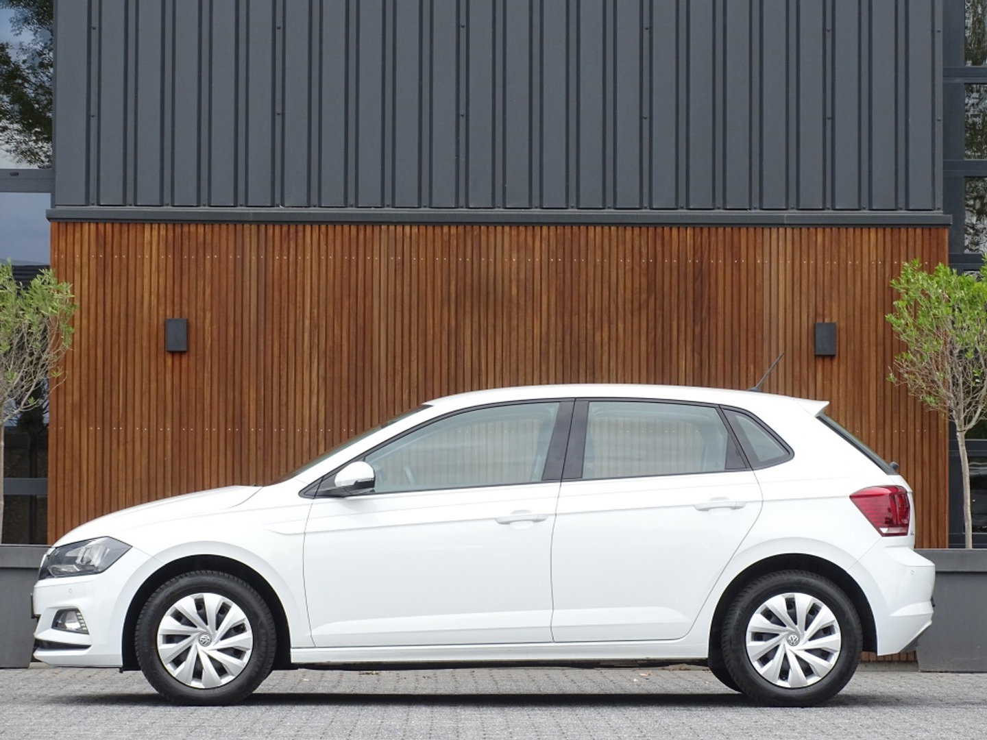 Volkswagen Polo 1.0 TSI 95PK Highline / LED / stoelverwarming / 2019 / LED