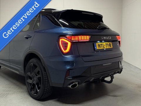 Lynk & Co 01 1.5 Plug-in Black Edition Pano Sfeer. CarPlay 360° Trekh.