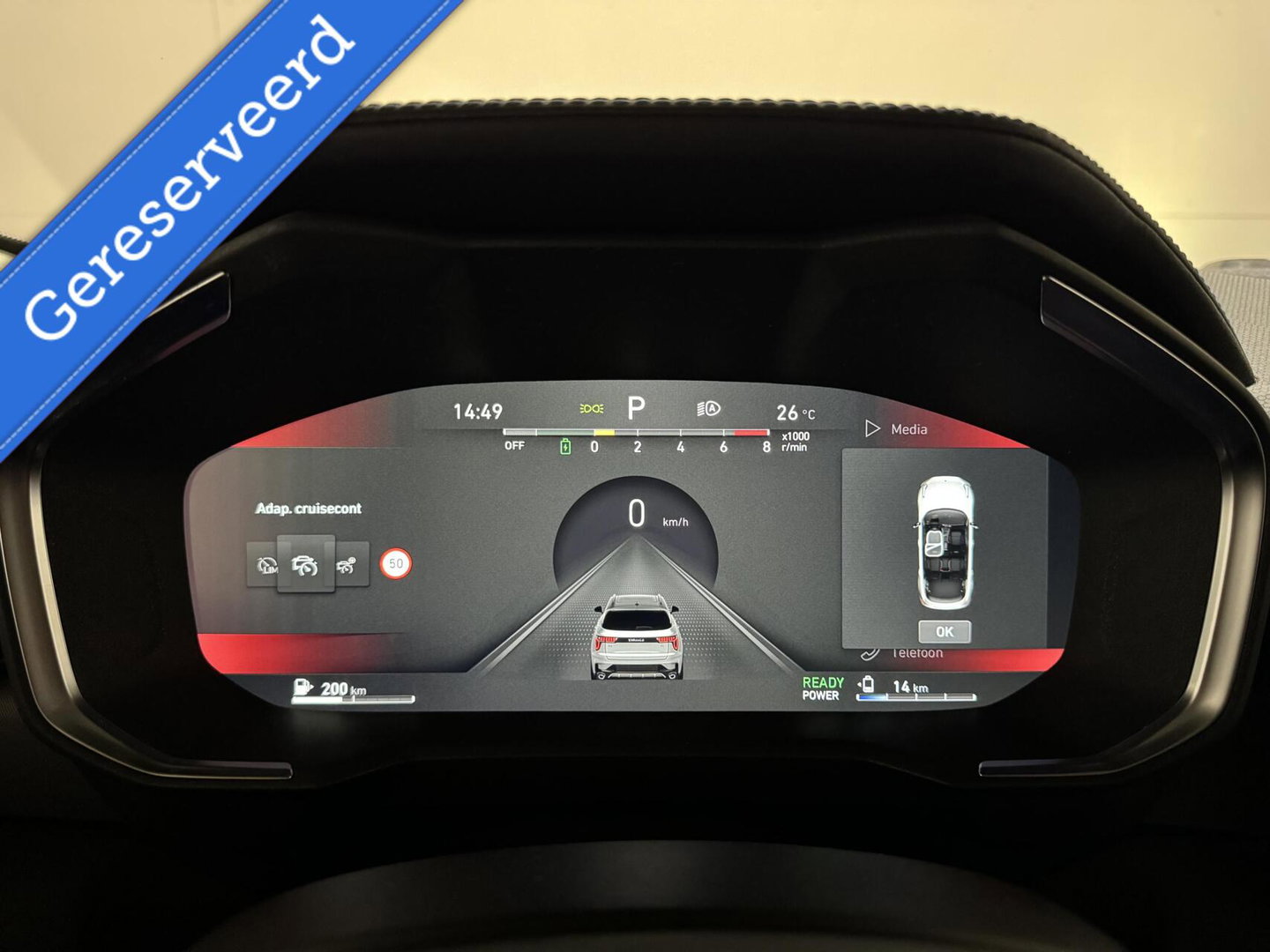 Lynk & Co 01 1.5 Plug-in Black Edition Pano Sfeer. CarPlay 360° Trekh.