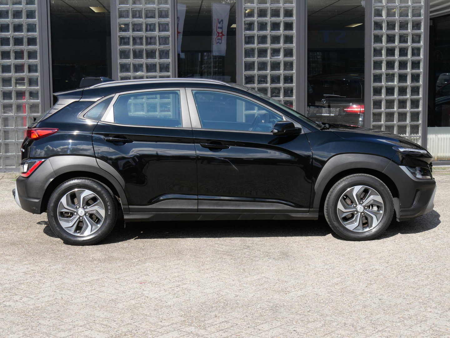 Hyundai KONA 1.6GDi HEV COMFORT SMART/ TREKHAAK/ NIEUW MODEL/ NL-AUTO 1STE EIGENAAR
