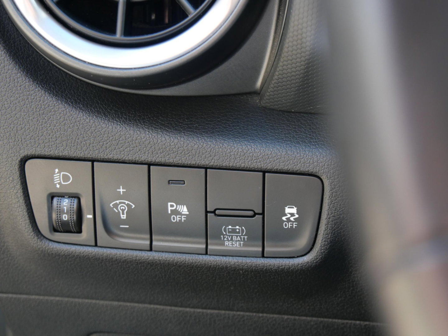 Hyundai KONA 1.6GDi HEV COMFORT SMART/ TREKHAAK/ NIEUW MODEL/ NL-AUTO 1STE EIGENAAR
