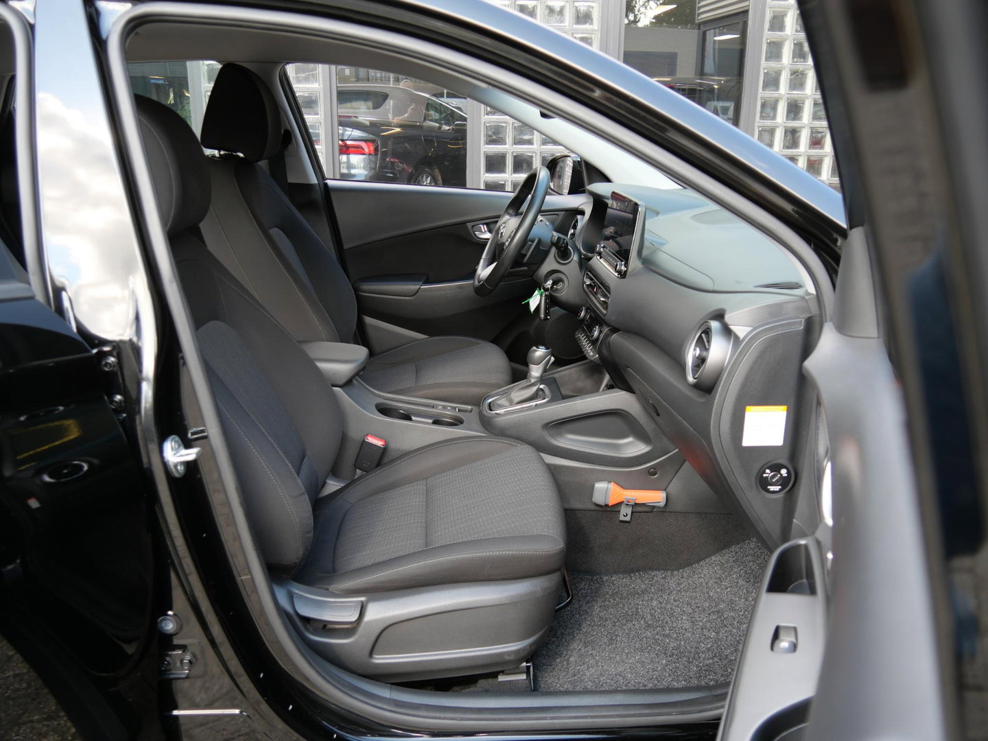 Hyundai KONA 1.6GDi HEV COMFORT SMART/ TREKHAAK/ NIEUW MODEL/ NL-AUTO 1STE EIGENAAR
