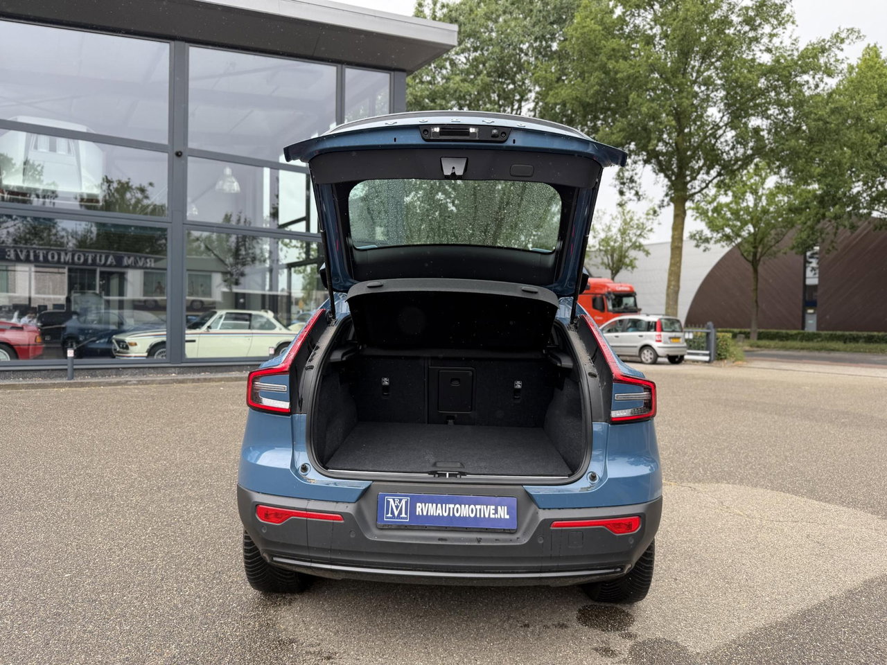 Volvo C40