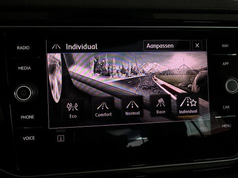 Volkswagen T-Roc 2.0 TSI 4Motion R Pano|BlindSpot|ACC|Lane Assist|DCC|Camera