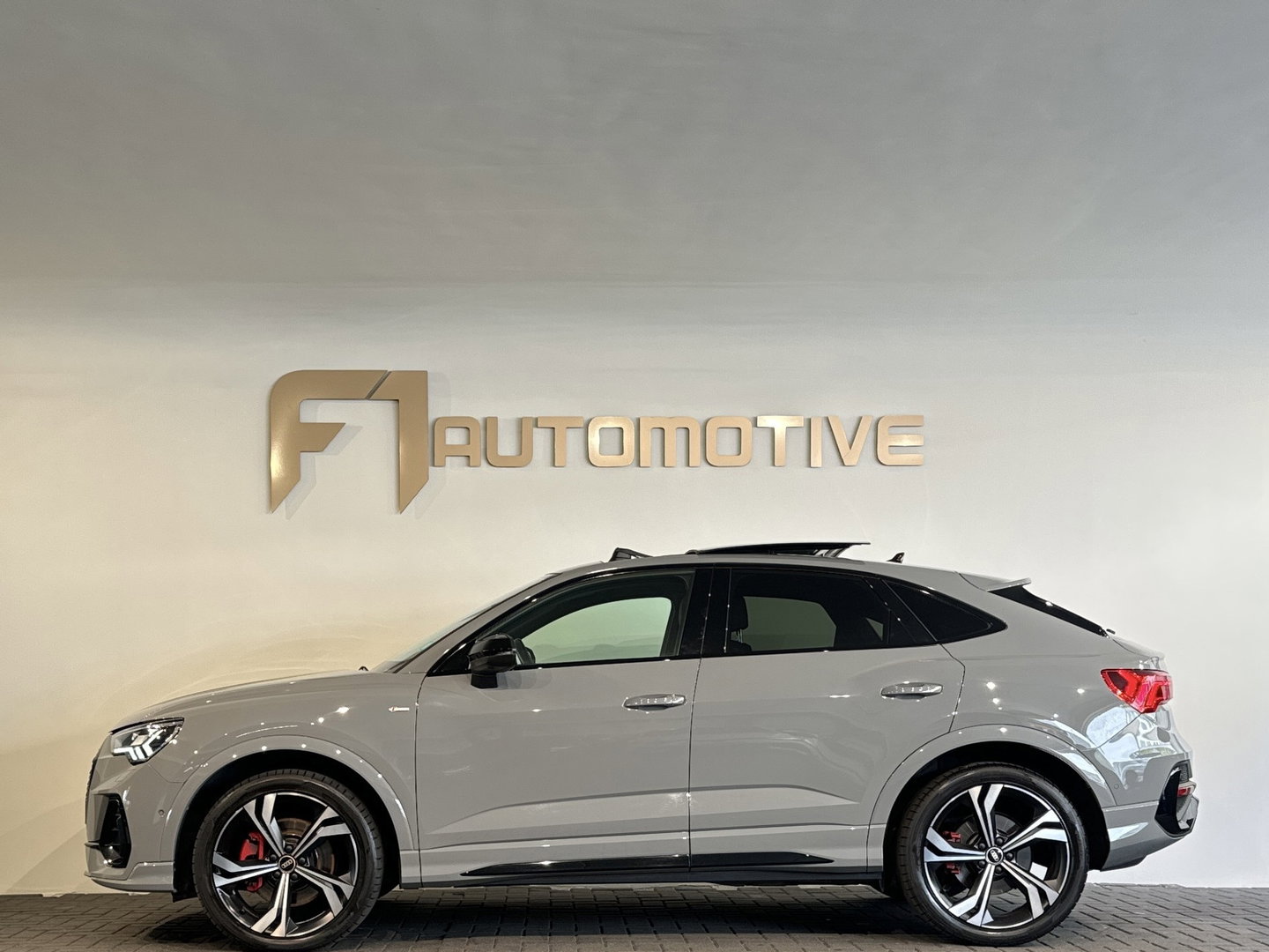 Audi Q3 Sportback 45 TFSI quattro S Edition Pano|Trekhaak|360|B&o|BlindSpot|ACC|Lane Assist|Sfeer|