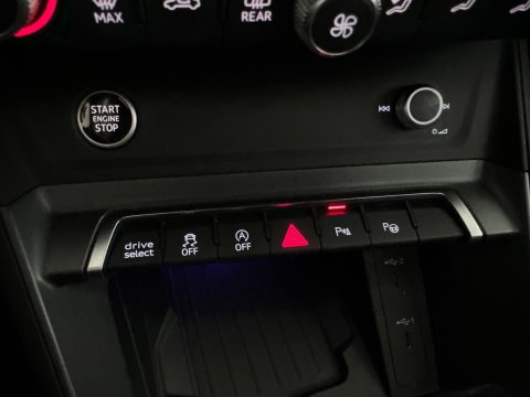 Audi Q3 Sportback 45 TFSI quattro S Edition Pano|Trekhaak|360|B&o|BlindSpot|ACC|Lane Assist|Sfeer|