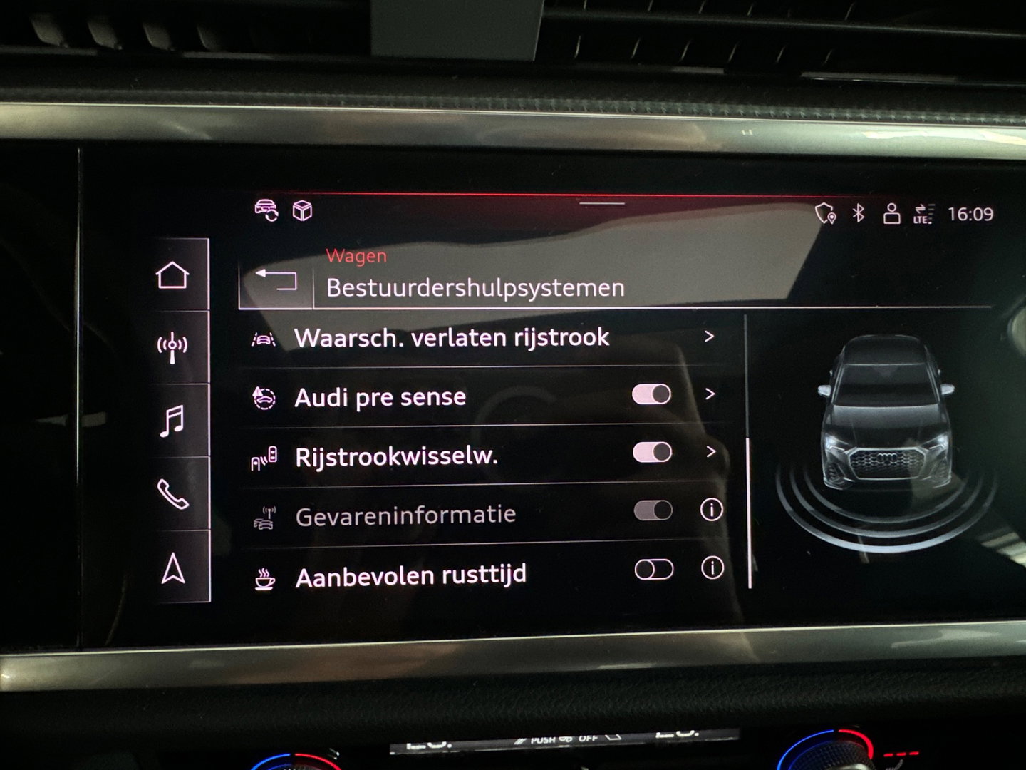 Audi Q3 Sportback 45 TFSI quattro S Edition Pano|Trekhaak|360|B&o|BlindSpot|ACC|Lane Assist|Sfeer|